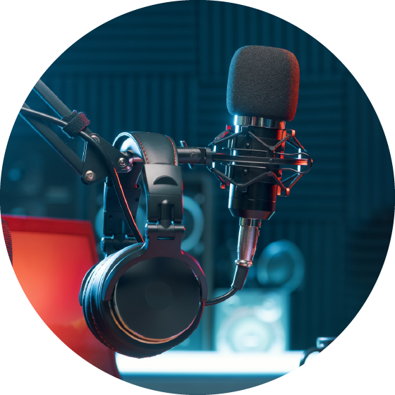 podcast-microphone-circle
